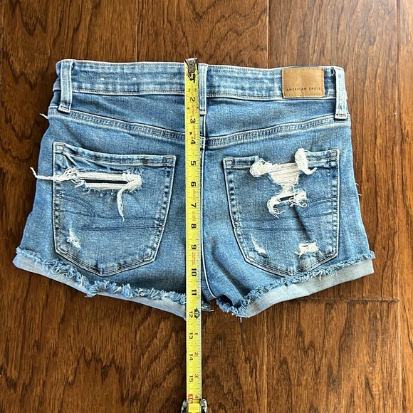 American Eagle Hi-Rise Shortie Size 2 Iced Light Indigo - Picture 5 of 9